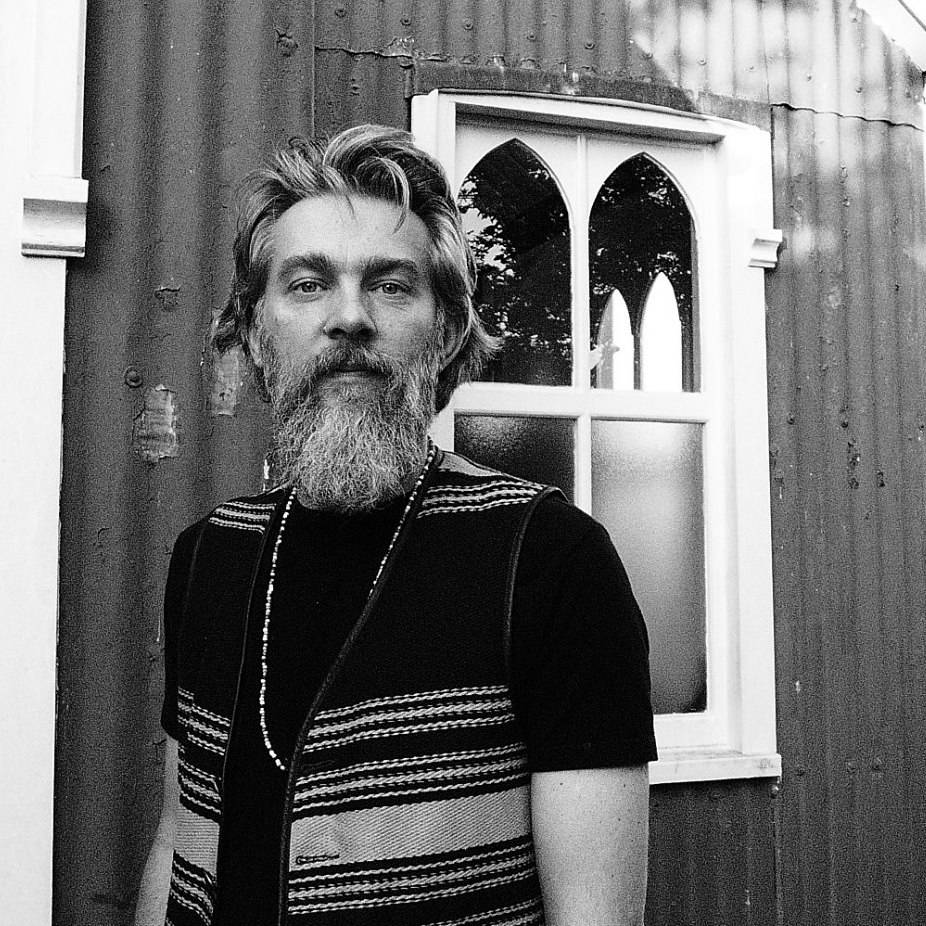 Ethan Johns with The Black Eyed Dogs in the Benelux next week